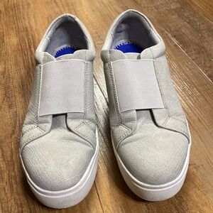 Dr. Scholl's Beige Slip-On Kinney band snake print platform Sneakers size 9